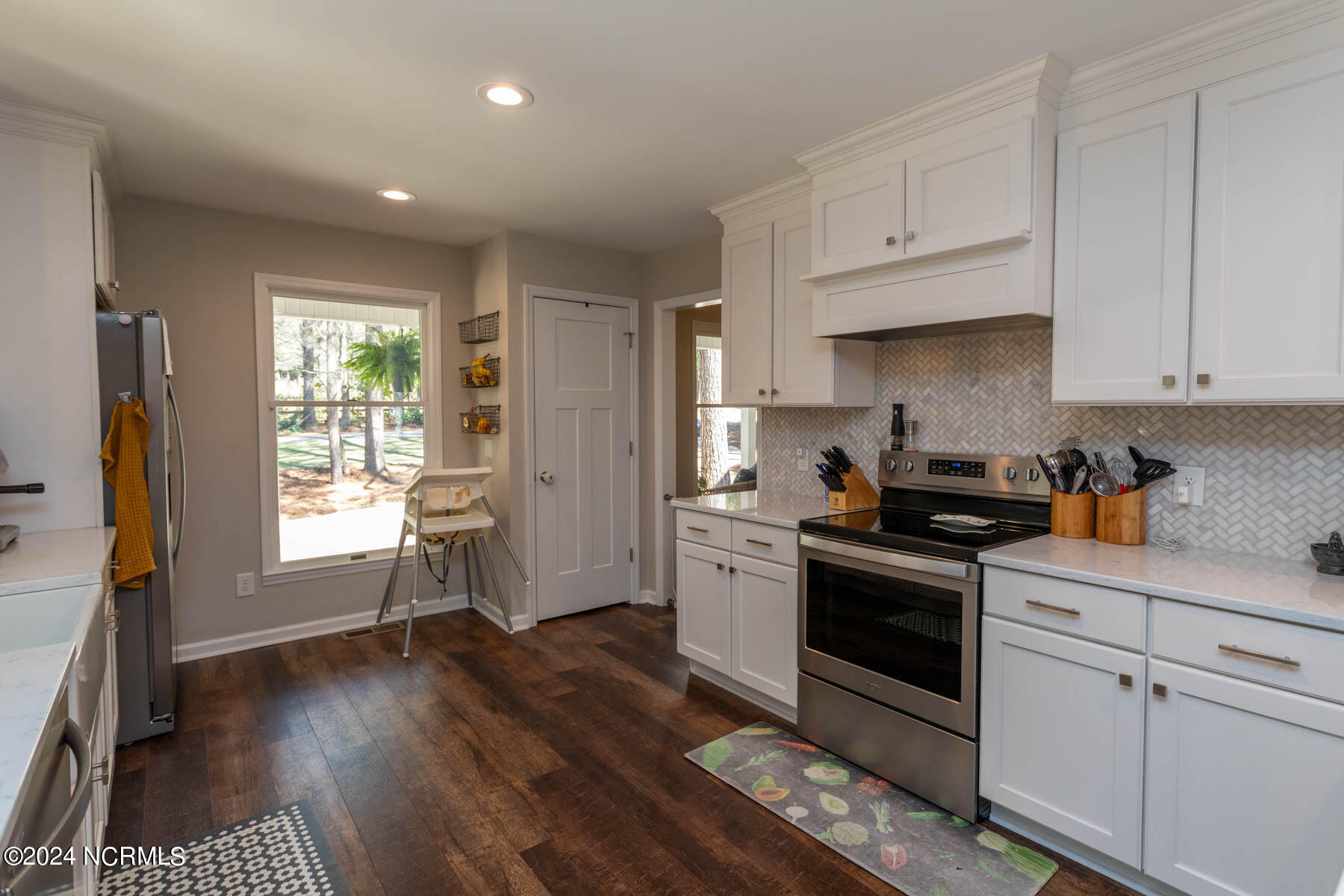 365 South Bethesda Road Southern Pines, NC 28387 - Photo 10 of 38 kitchen3