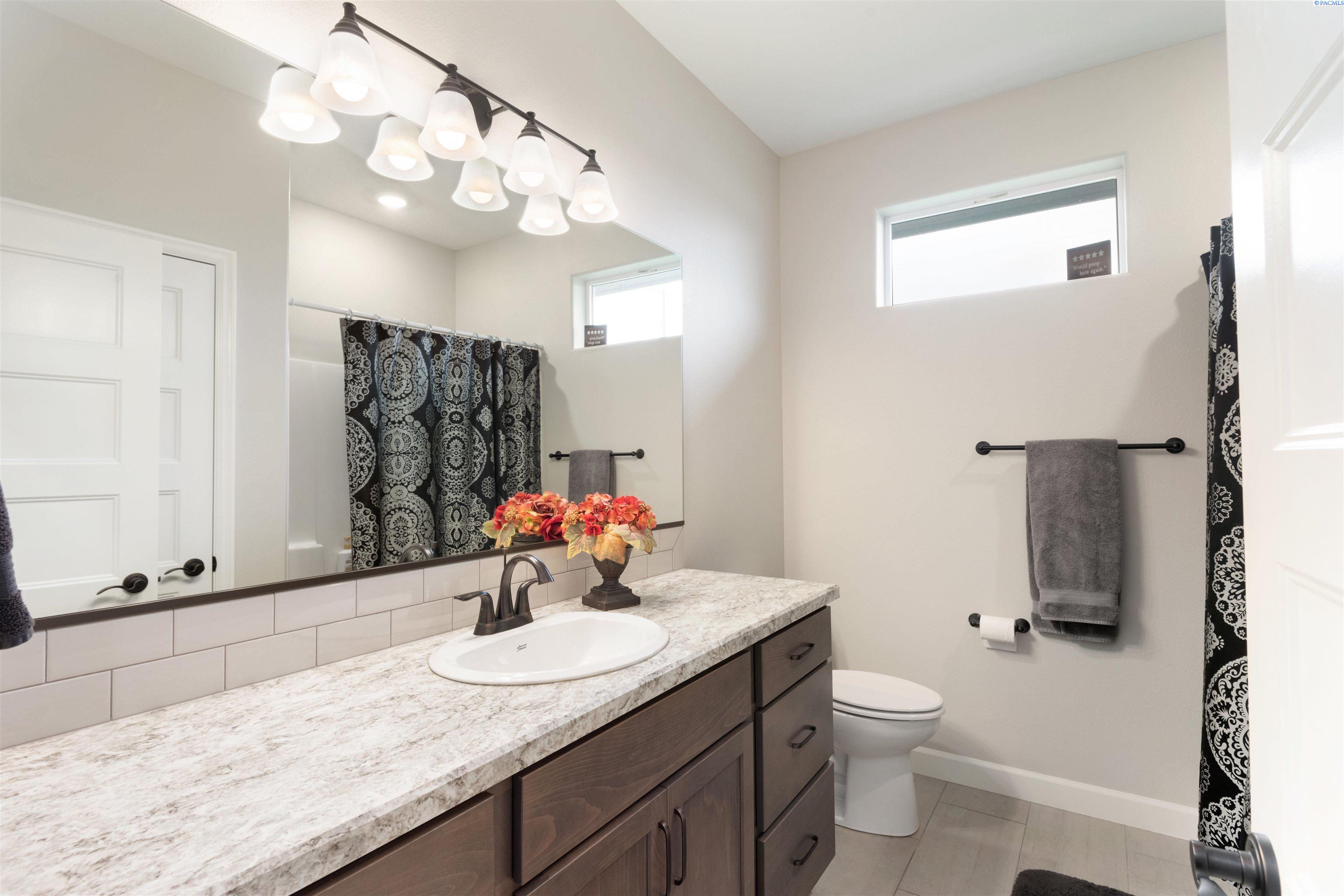 7201 Richardson Road Pasco, WA 99301 - Photo 23 of 30 Gallery Image 23