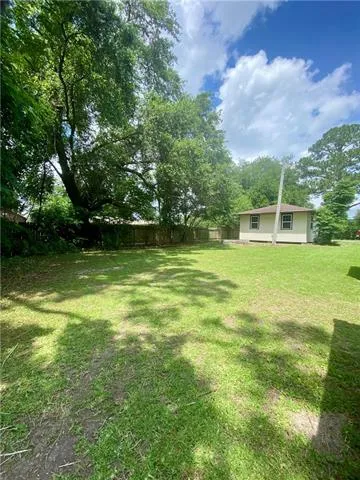 $339,900 | 101 Ollie Drive, Belle Chasse, LA 70037