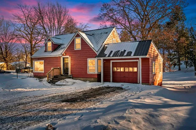 $199,900 | 501 Oak Street West, Frederic, WI 54837