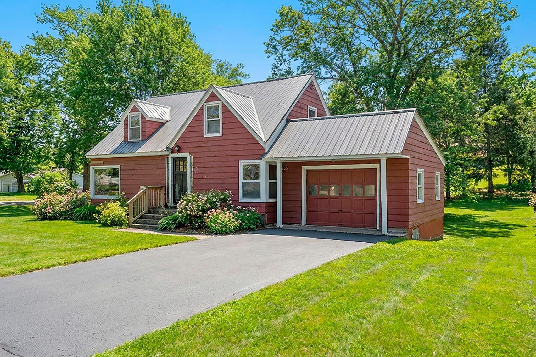 501 Oak Street West Frederic, WI 54837 - Photo 3 of 42