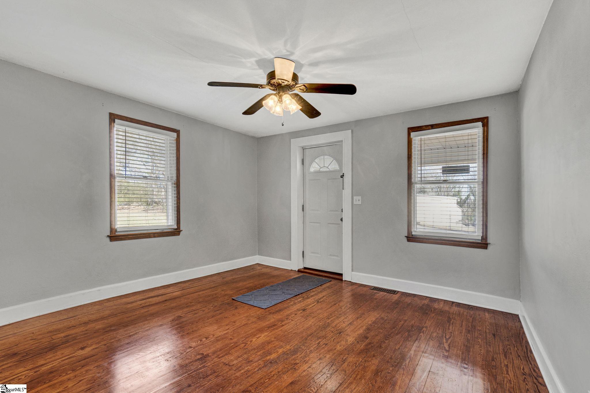 200 Quarry Road Spartanburg, SC 29302 - Photo 3 of 40 Gallery Image 3