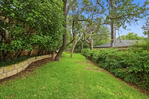$1,840,000 | 6511 Torrey Pines Cove, Austin, TX 78746