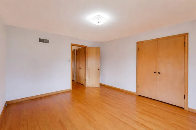 $315,000 | 12200 South Oak Park Avenue, Palos Heights, IL 60463