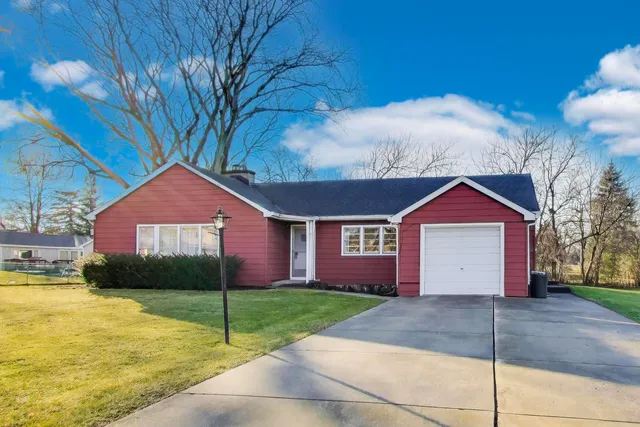 $325,000 | 12200 South Oak Park Avenue, Palos Heights, IL 60463