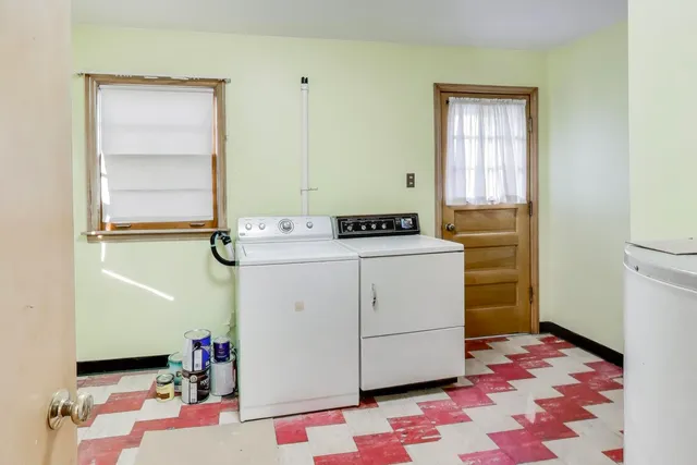 $315,000 | 12200 South Oak Park Avenue, Palos Heights, IL 60463