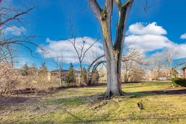 $315,000 | 12200 South Oak Park Avenue, Palos Heights, IL 60463