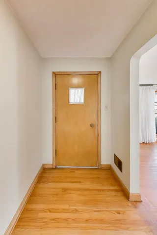 $325,000 | 12200 South Oak Park Avenue, Palos Heights, IL 60463