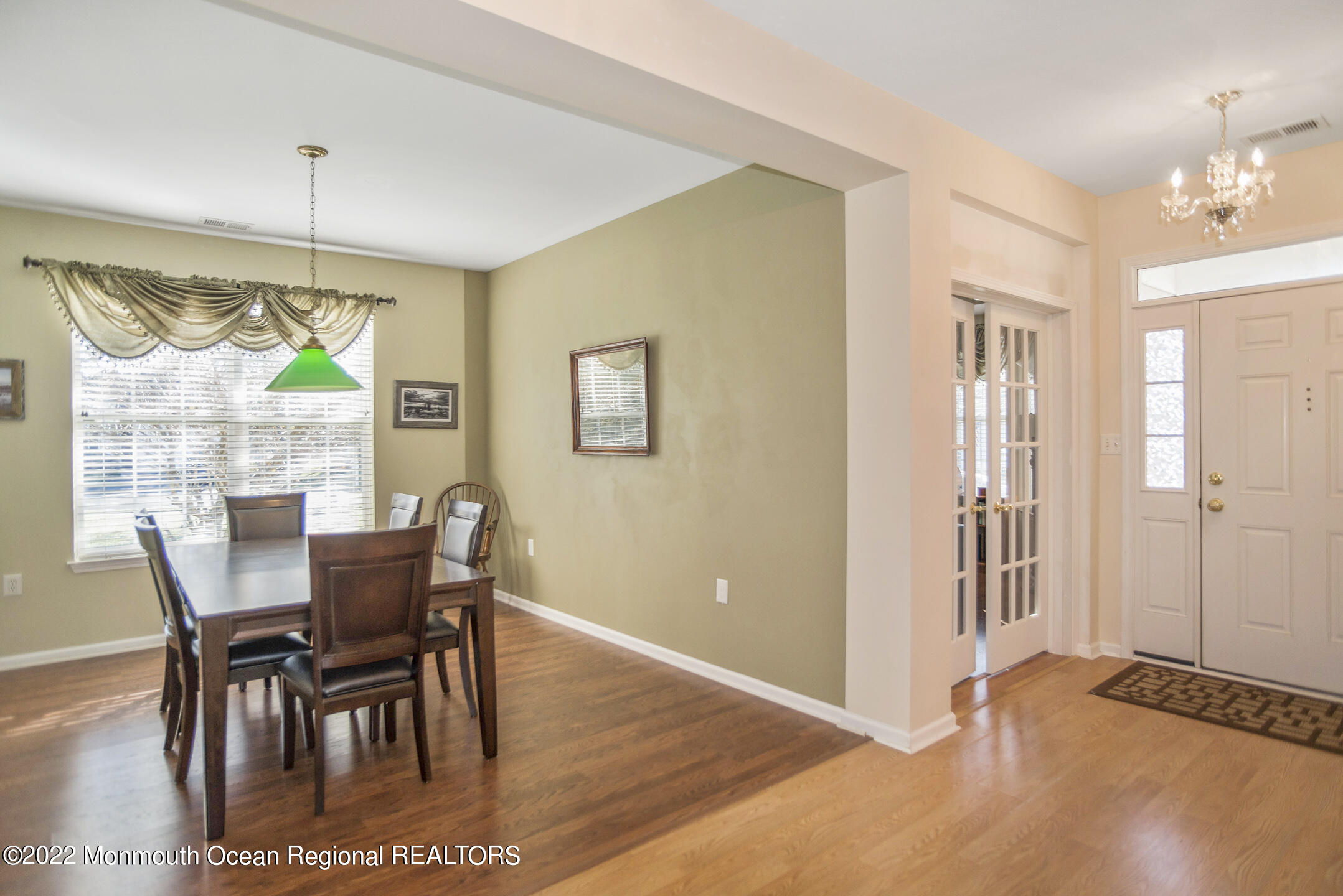 11 Banstead Way Jackson, NJ 08527 - Photo 10 of 29 _RMJ4705 dining room