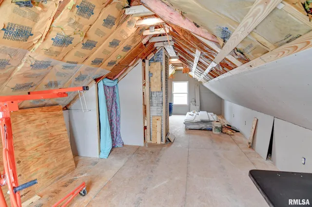 $149,900 | 1311 West Main Cross Street, Taylorville, IL 62568