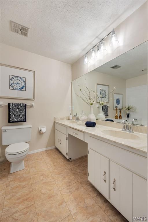 1355 Hampton Road, Unit B St. Charles, MO 63303 - Photo 25 of 45