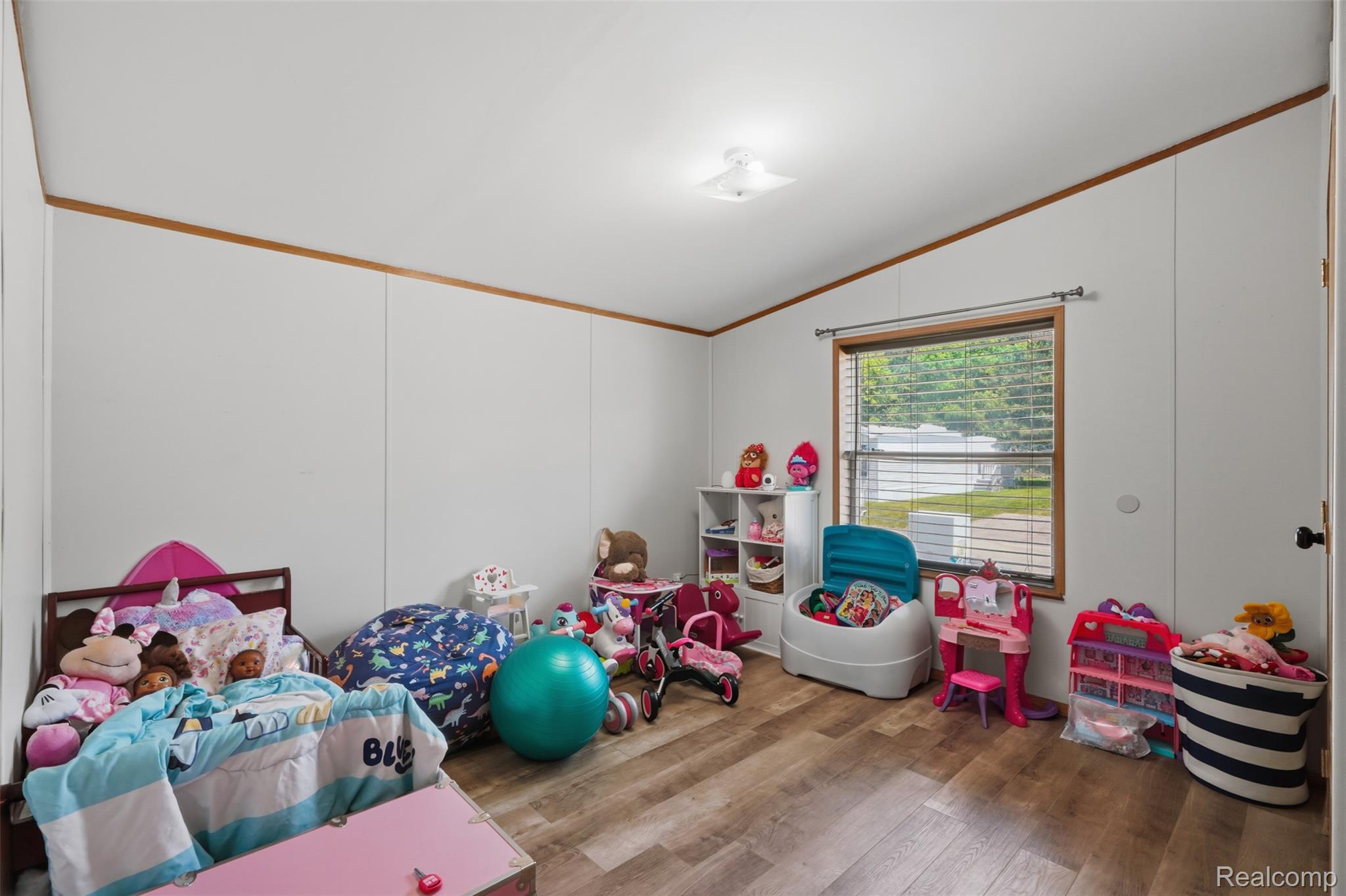 4634 Butternut Street Clarkston, MI 48348 - Photo 18 of 28 22_4634 butternut st-22.jpg