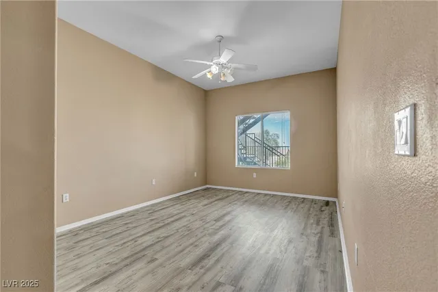 $285,000 | 3544 Desert Cliff Street, Unit 102, Las Vegas, NV 89129