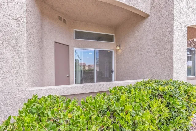 $285,000 | 3544 Desert Cliff Street, Unit 102, Las Vegas, NV 89129
