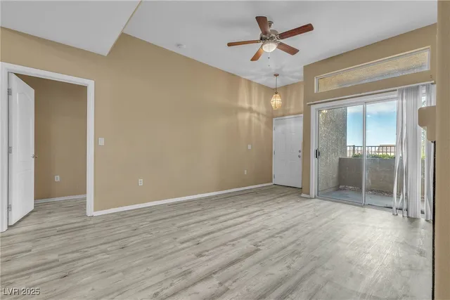$285,000 | 3544 Desert Cliff Street, Unit 102, Las Vegas, NV 89129
