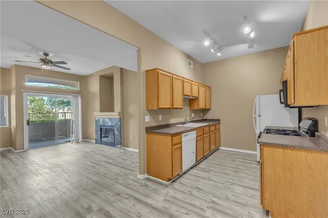 $285,000 | 3544 Desert Cliff Street, Unit 102, Las Vegas, NV 89129