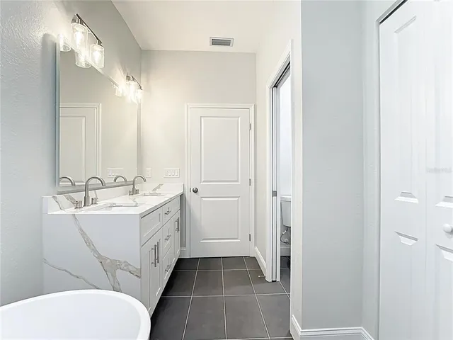 $369,999 | 6231 Rowe Street, Englewood, FL 34224