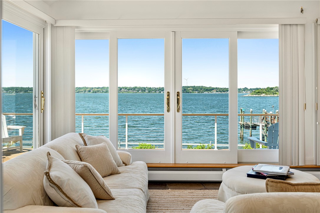 149 Nanaquaket Road Tiverton, RI 02878 - Photo 34 of 50