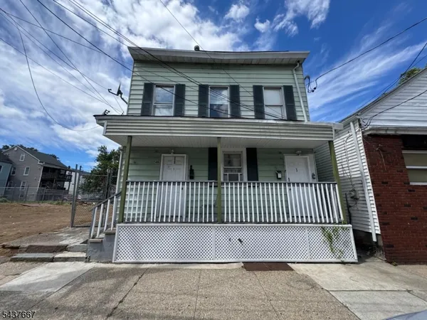 $2,600 | 46 Hillman Street, Unit 2, Paterson, NJ 07522