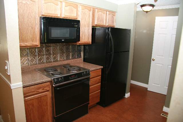4606 North Darin Road Otis Orchards, WA 99027 - Photo 2 of 9 Gallery Image 2