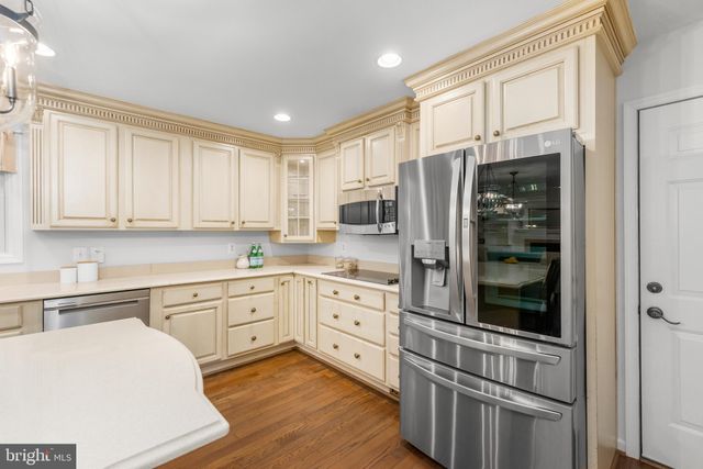 $1,130,500 | 1956 Barton Hill Road, Reston, VA 20191