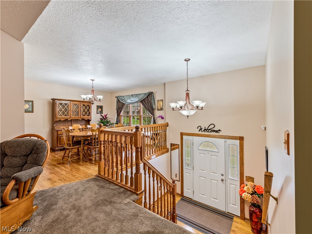 1162 Rolena Circle Northwest Canton, OH 44708 - Photo 4 of 34 Gallery Image 4