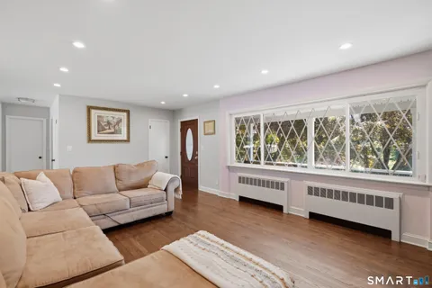 $899,000 | 516 Stillwater Road, Stamford, CT 06902