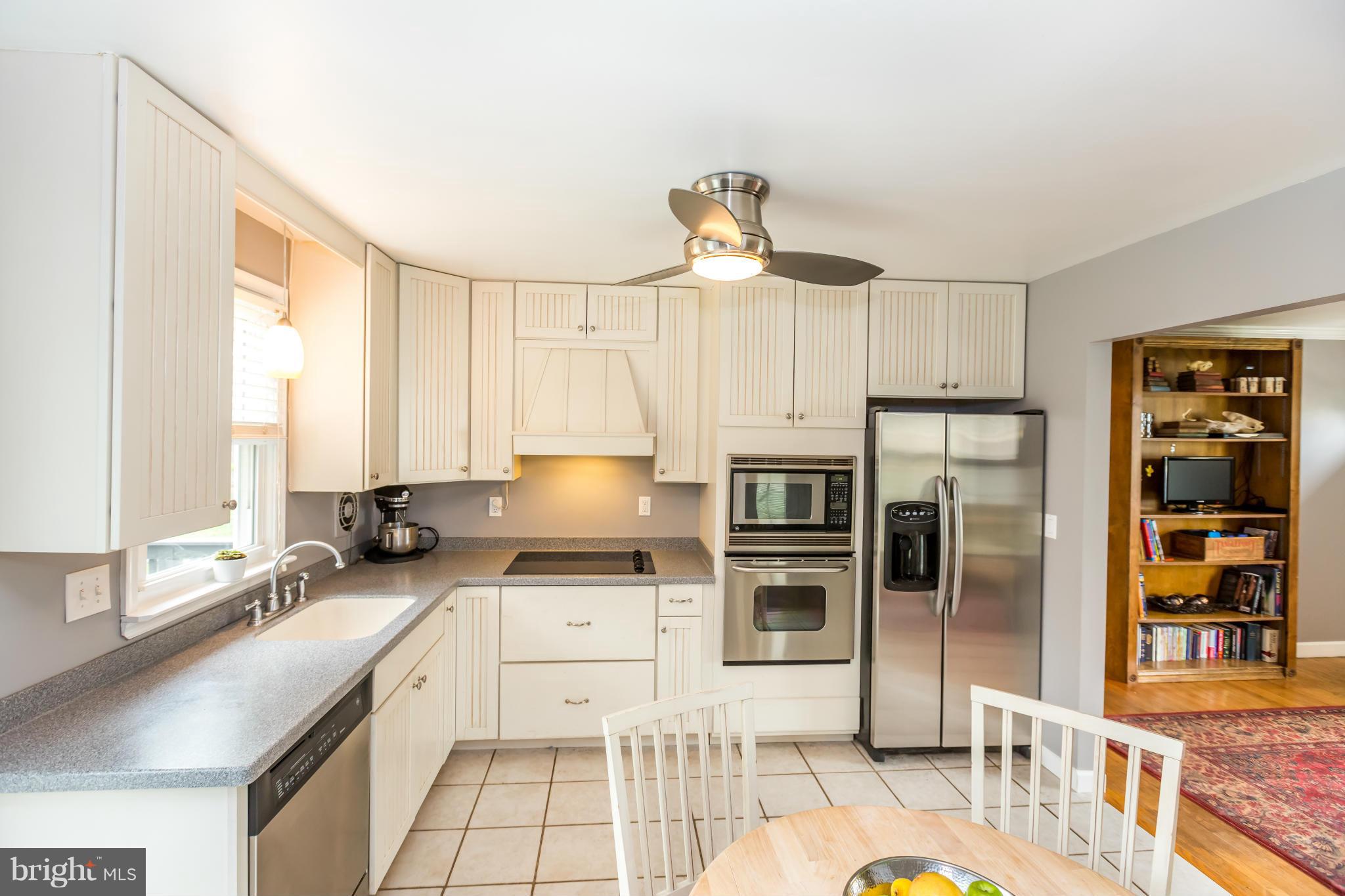 1211 Oakland Terrace Road Halethorpe, MD 21227 - Photo 14 of 30 Kitchen