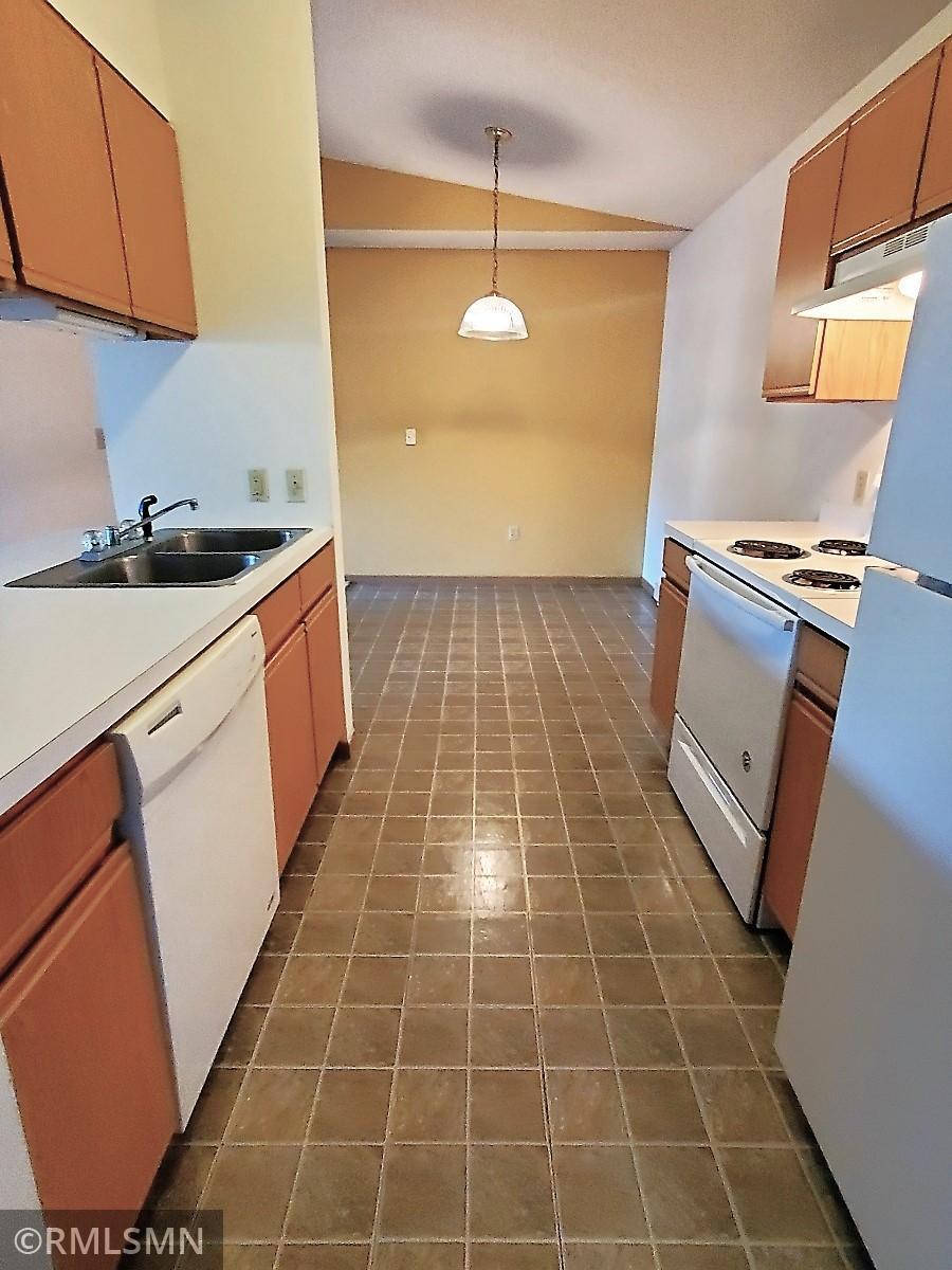 530-580 Spring Street Somerset, WI 54025 - Photo 18 of 27