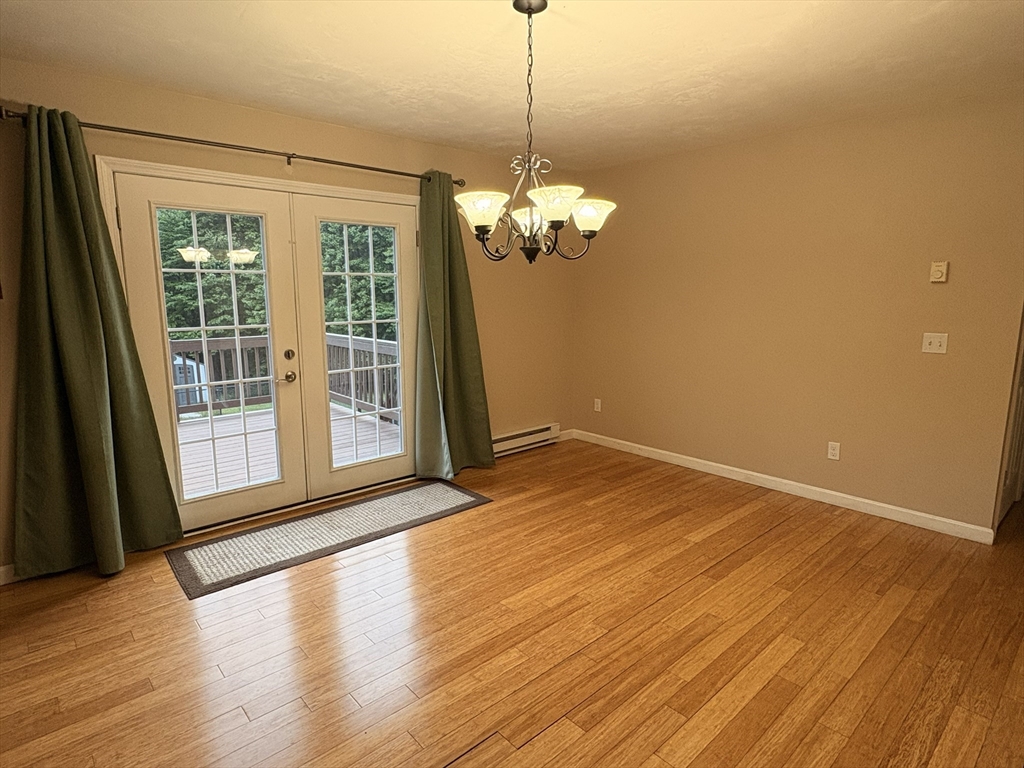1026 Worcester Road New Braintree, MA 01531 - Photo 5 of 20