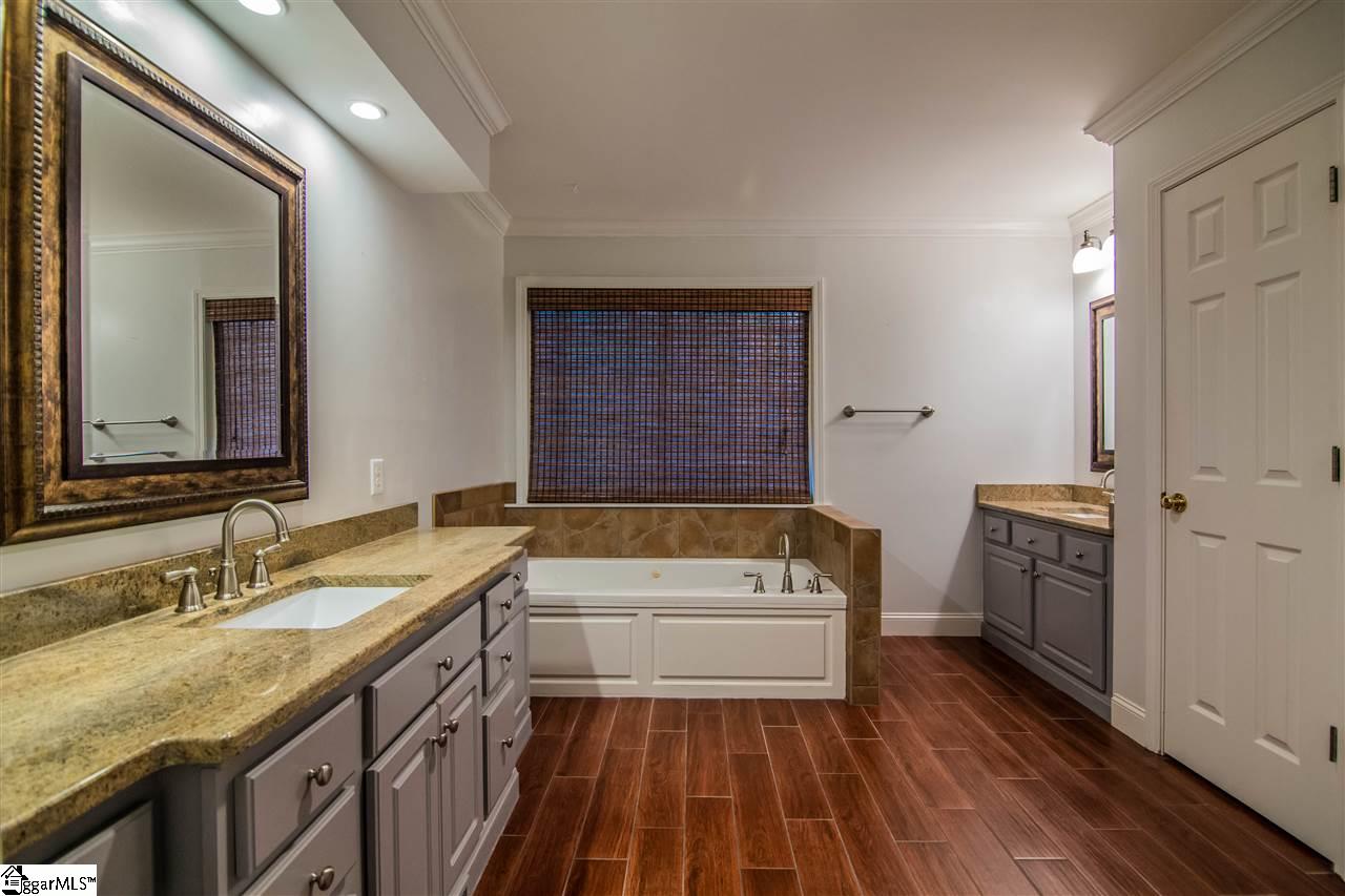 207 Inverness Way Easley, SC 29642 - Photo 13 of 24 Gallery Image 13