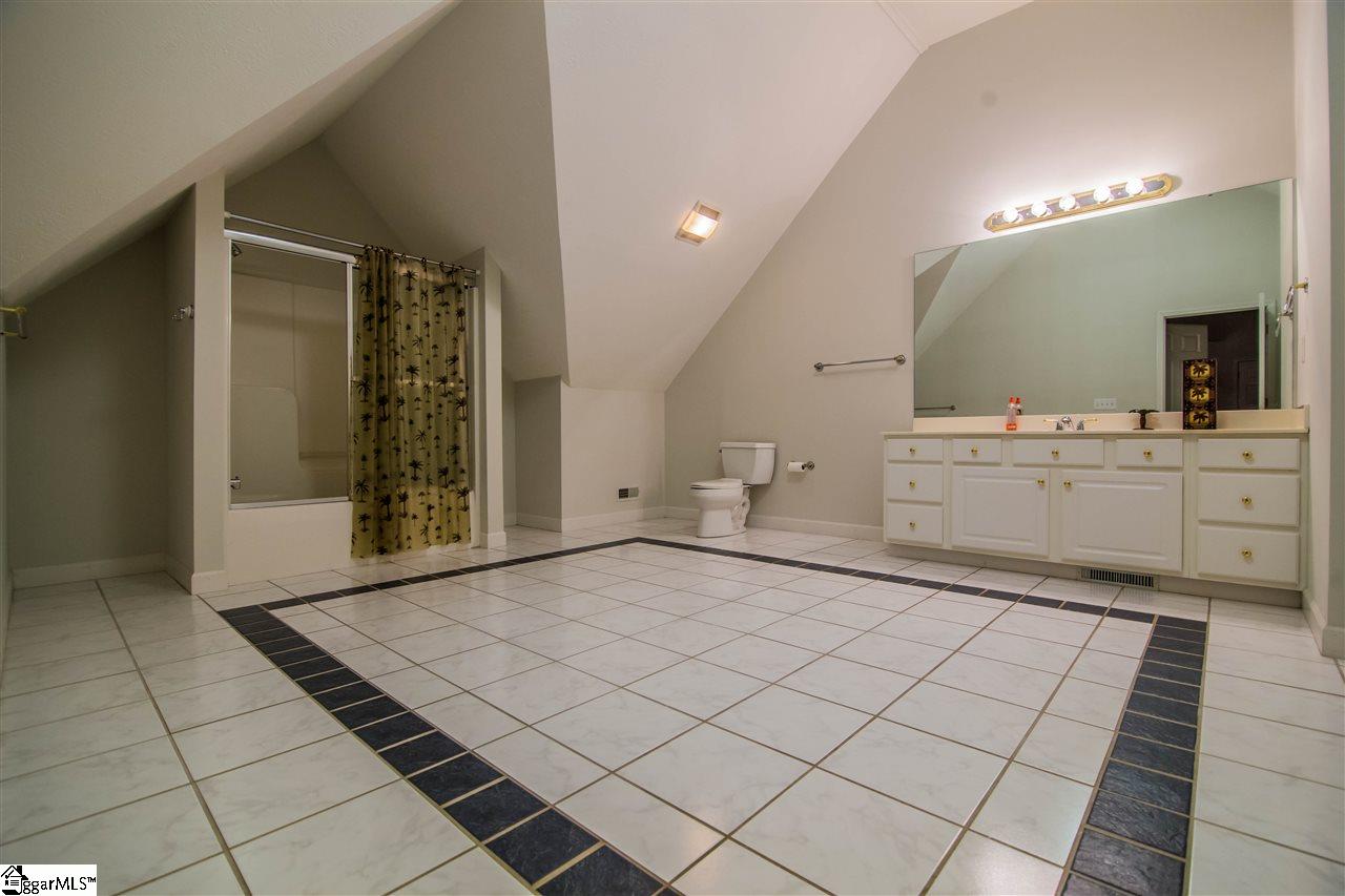 207 Inverness Way Easley, SC 29642 - Photo 20 of 24 Gallery Image 20