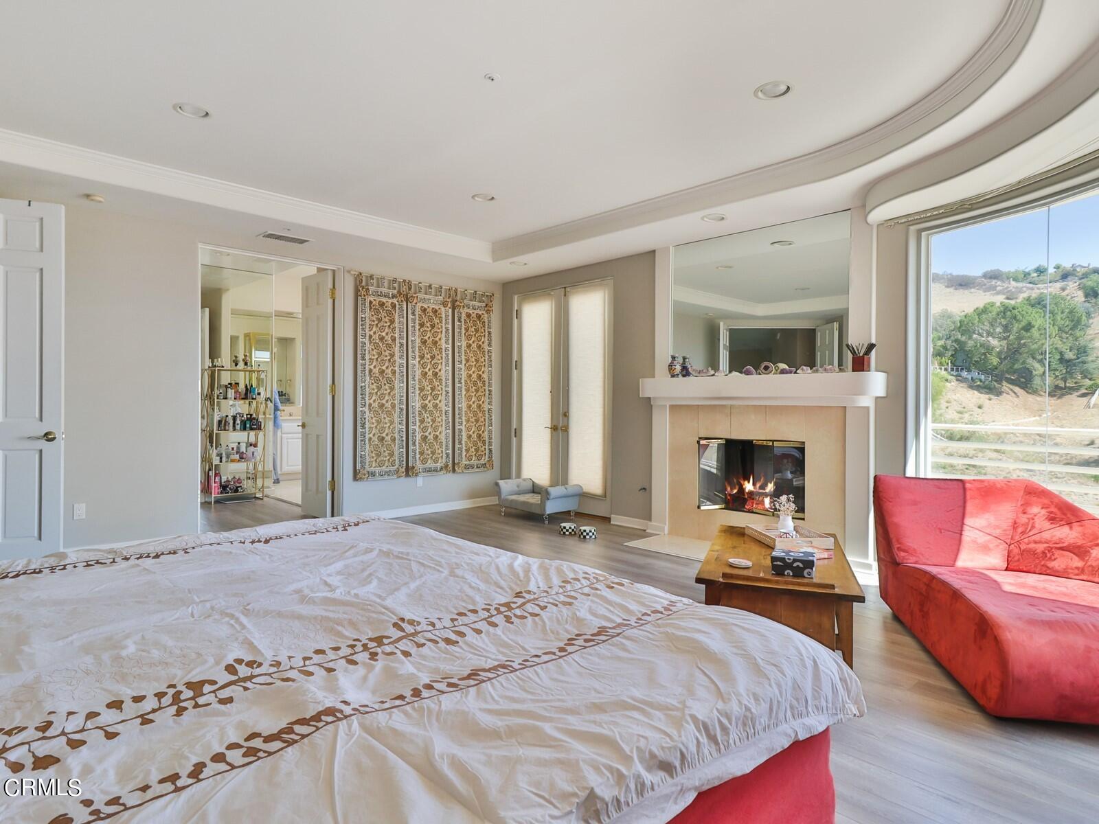 70 Dapplegray Road Bell Canyon, CA 91307 - Photo 14 of 30 015_Oversized Room