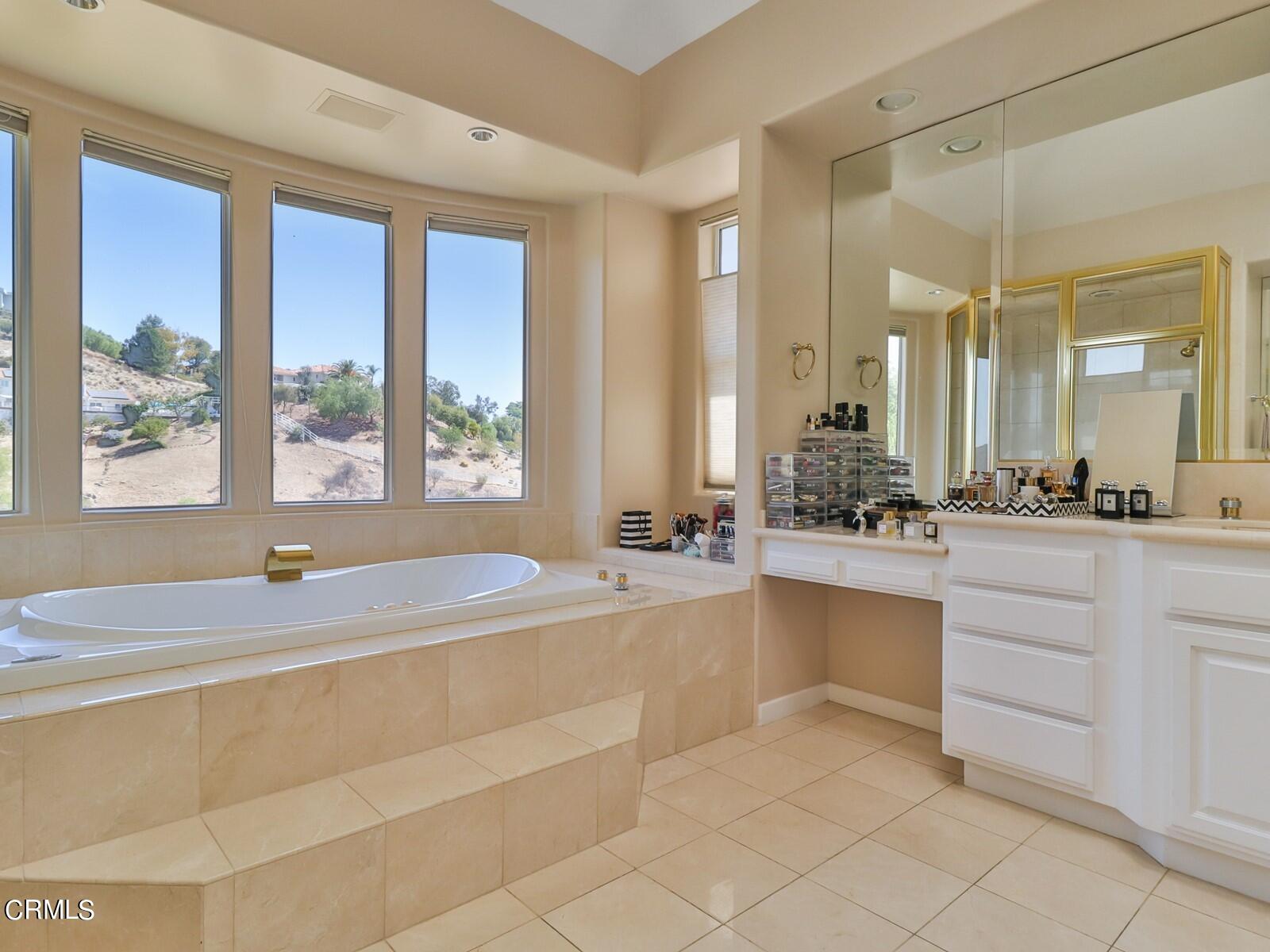 70 Dapplegray Road Bell Canyon, CA 91307 - Photo 17 of 30 018_Beautifully Updated Master Bath