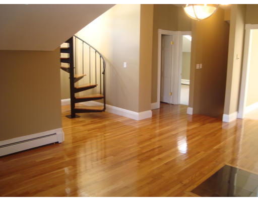 8 Myrtle Street, Unit 4 Boston, MA 02130 - Photo 5 of 10