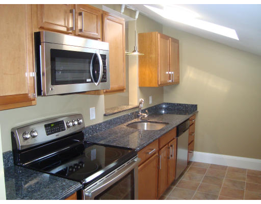 8 Myrtle Street, Unit 4 Boston, MA 02130 - Photo 6 of 10
