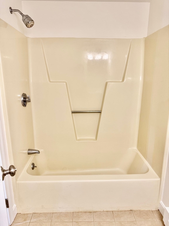 11 Gibbs Street, Unit B20 Worcester, MA 01607 - Photo 10 of 15