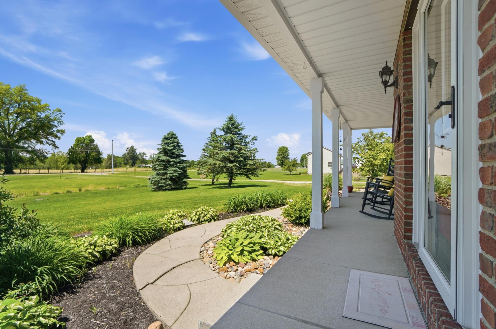 3381 York Road Southwest Pataskala, OH 43062 - Photo 13 of 94 064