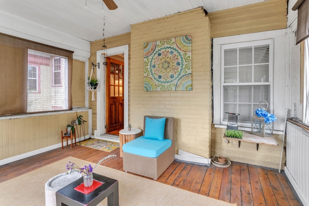 387 Union Street Springfield, MA 01105 - Photo 27 of 42 Gallery Image 27