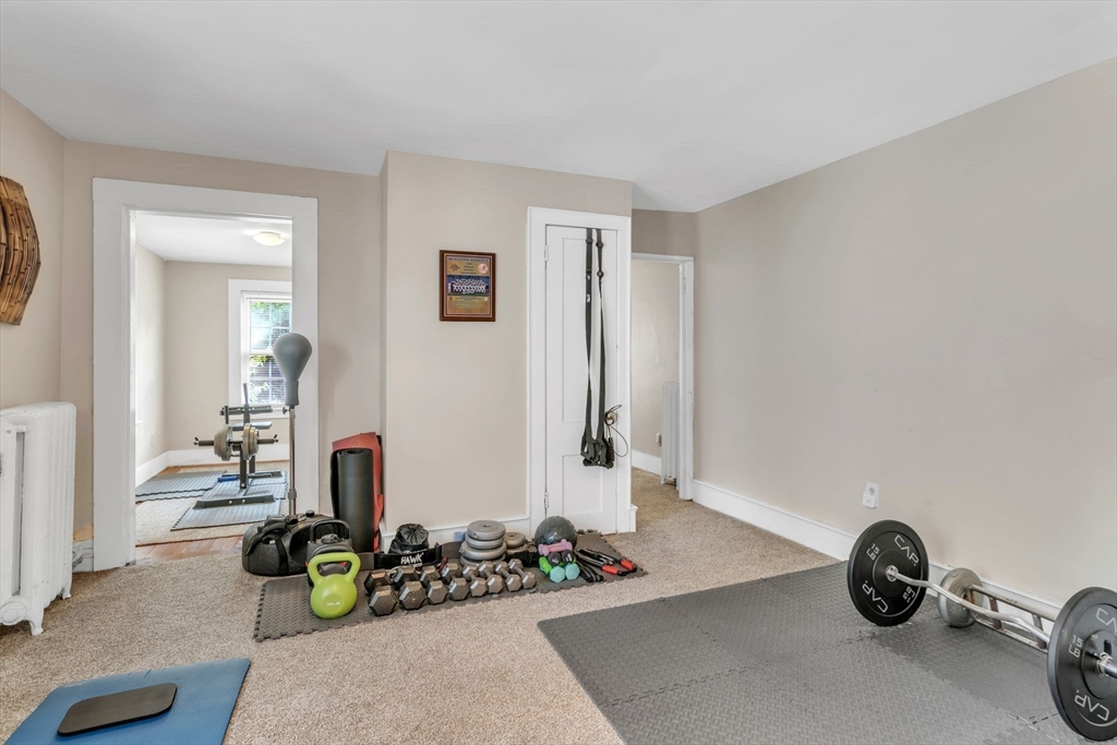 387 Union Street Springfield, MA 01105 - Photo 36 of 42 Gallery Image 36