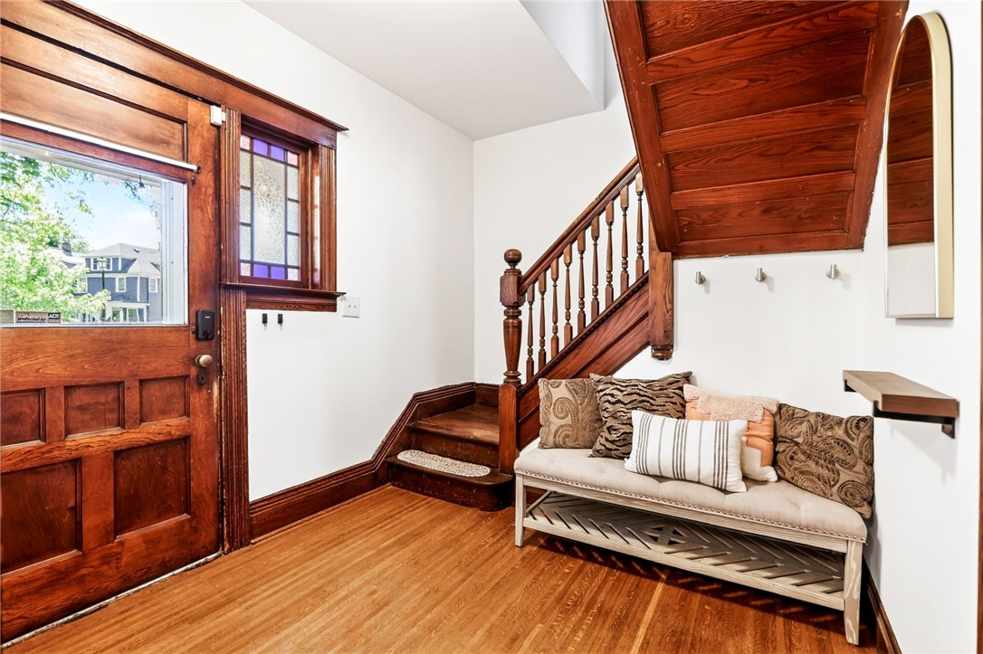 51 Nelson Street Rochester, NY 14620 - Photo 5 of 35