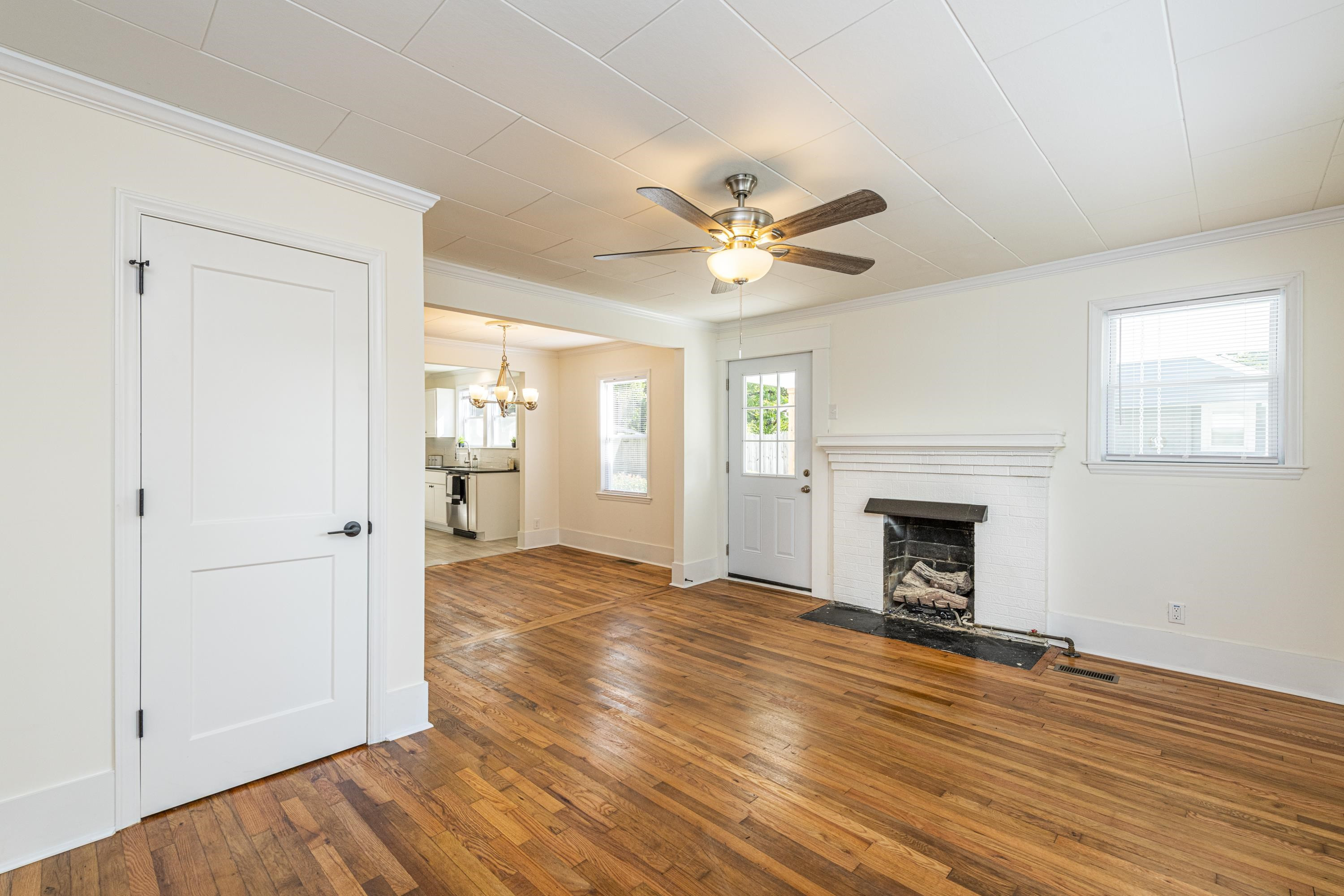2523 Rochelle Street Durham, NC 27703 - Photo 7 of 31 Photo 7