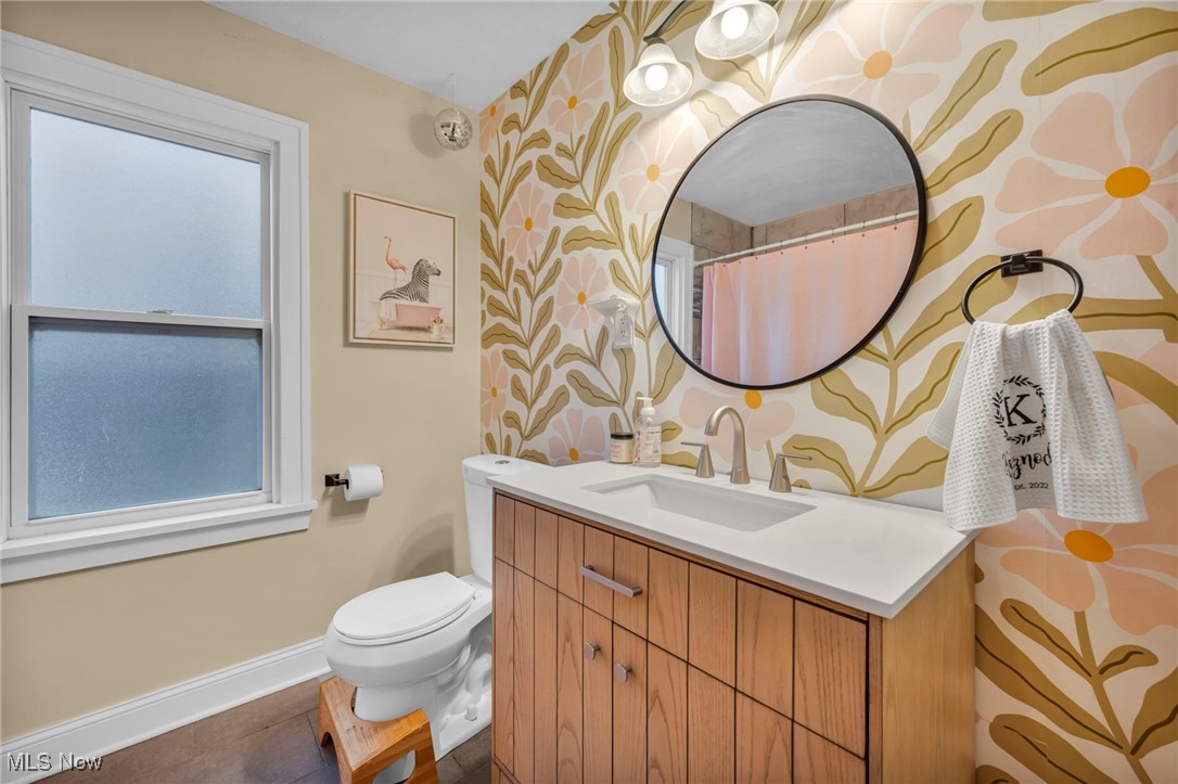955 Cambridge Road Cleveland, OH 44121 - Photo 23 of 30