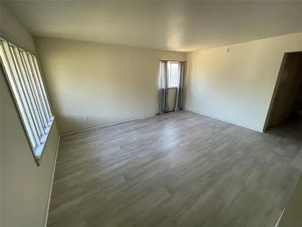 $2,400 | 14046 Rolling Hills Lane, Dallas, TX 75240