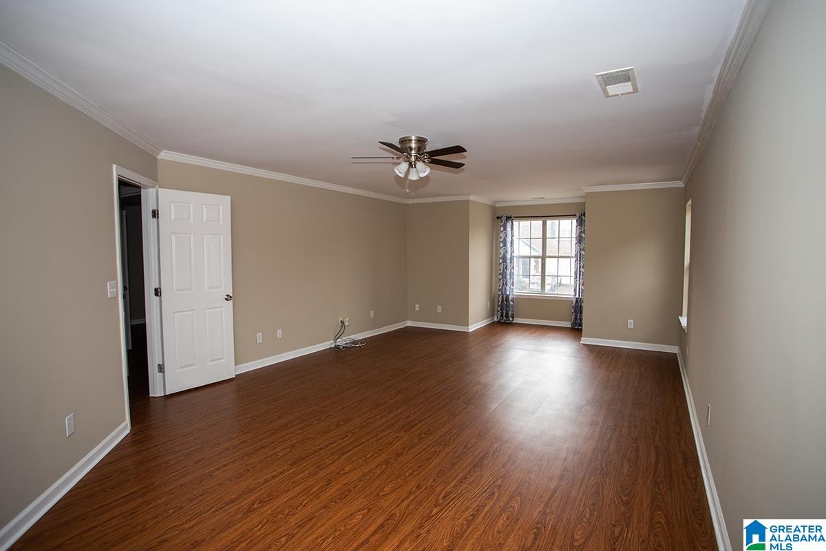 240 Warwick Lane Alabaster, AL 35007 - Photo 13 of 37