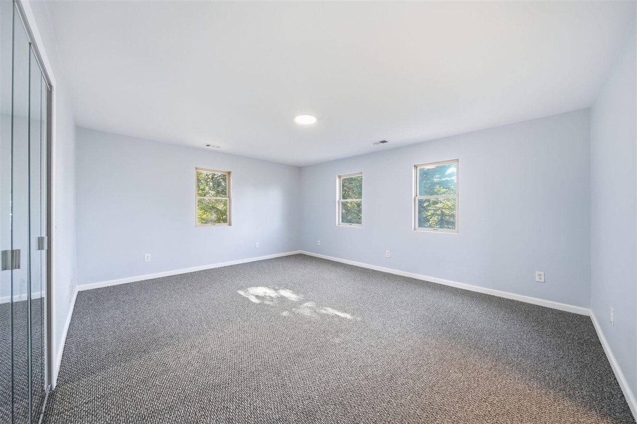 49300 Arkona Road Belleville, MI 48111 - Photo 26 of 77 Gallery Image 26