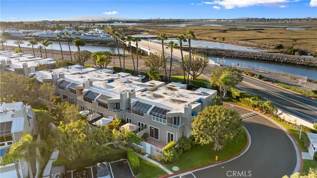 $1,159,000 | 3408 Sparkler Drive, Huntington Beach, CA 92649