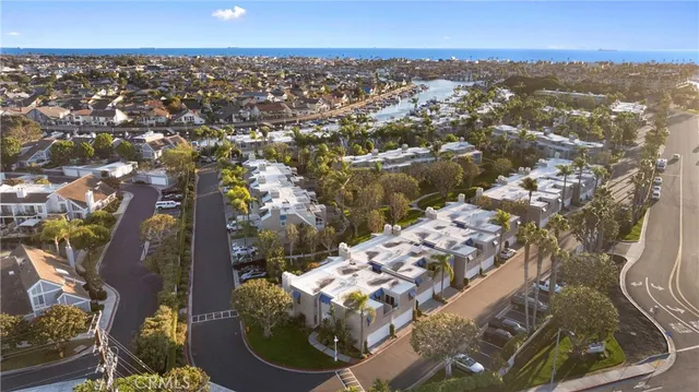 $1,159,000 | 3408 Sparkler Drive, Huntington Beach, CA 92649