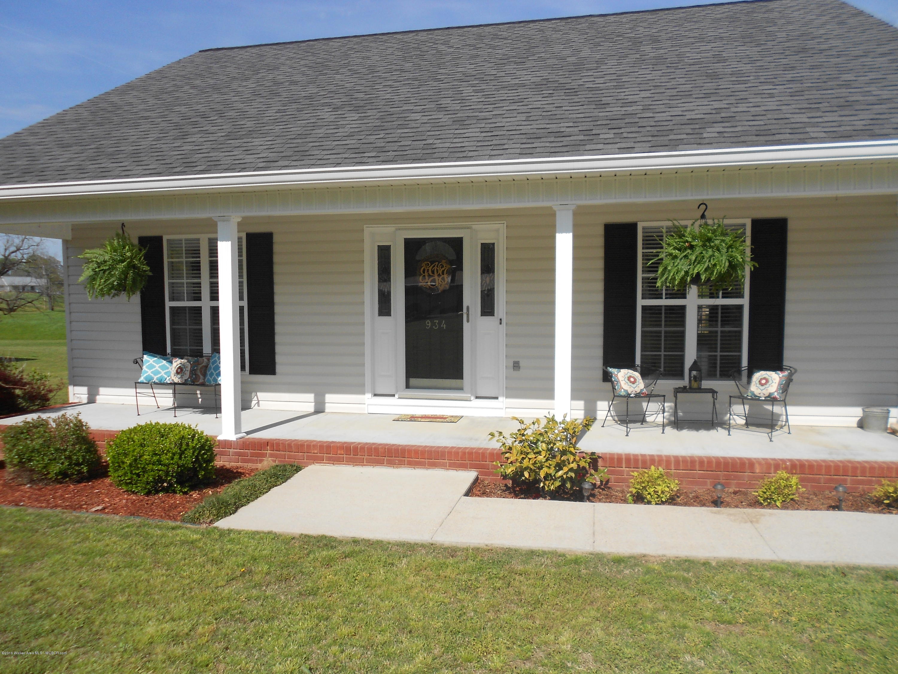 934 Sanders Road Jasper, AL 35504 - Photo 2 of 20 Gallery Image 2