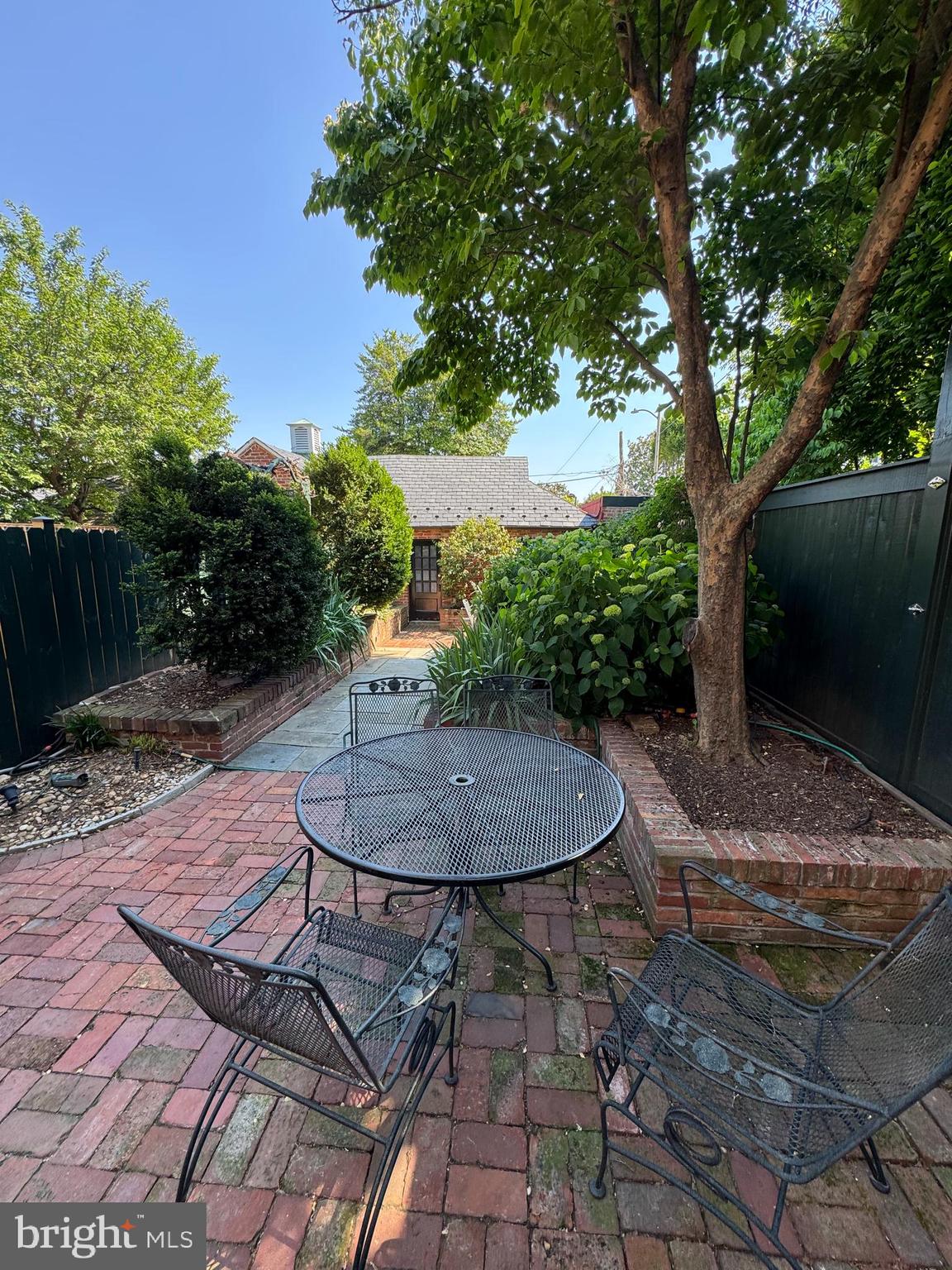 3338 Reservoir Road Northwest Washington, DC 20007 - Photo 6 of 10 Gallery Image 6